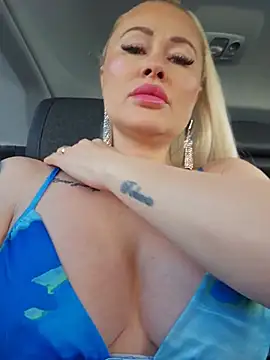 Snapshot of MILFBARBY chatting on 05-18-26, 07:13 MILFBARBY online show from 05-18-26, 07:13
