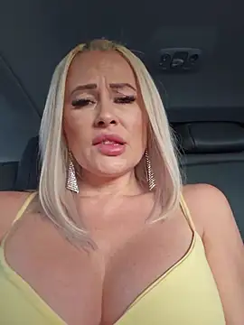 Snapshot of MILFBARBY chatting on 07-22-26, 06:37 MILFBARBY online show from 07-22-26, 06:37