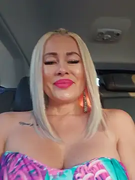 Snapshot of MILFBARBY chatting on 07-25-26, 06:21 MILFBARBY online show from 07-25-26, 06:21