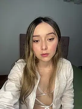 Sarisloves online show from 05-26-26, 12:31