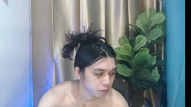 Snapshot of RoseAmarie chatting on 07-25-26, 11:38 RoseAmarie online show from 07-25-26, 11:38