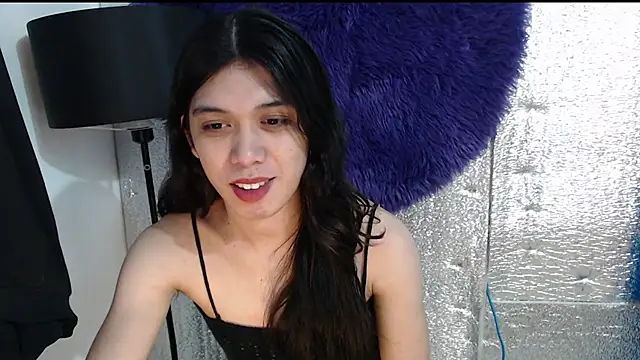 RoseAmarie online show from 05-18-26, 04:45