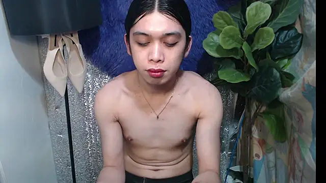 Snapshot of RoseAmarie chatting on 06-30-26, 11:21 RoseAmarie online show from 06-30-26, 11:21