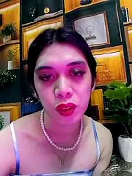 Snapshot of RoseAmarie chatting on 07-18-26, 11:08 RoseAmarie online show from 07-18-26, 11:08