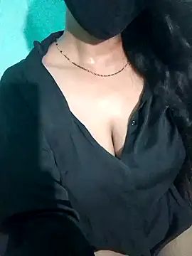 Cute-Ishita online show from 06-18-26, 04:45