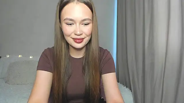 Snapshot of Elin_twix chatting on 05-30-26, 10:54 Elin twix online show from 05-30-26, 10:54
