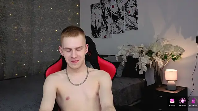 Snapshot of Tommy_CrashXXX chatting on 05-11-26, 01:01 Tommy CrashXXX online show from 05-11-26, 01:01