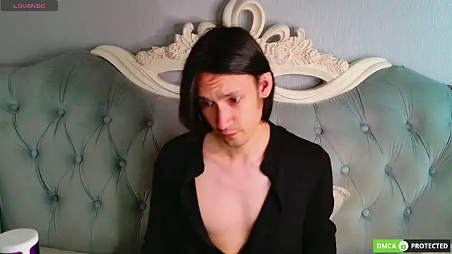 Snapshot of CalvinChapman chatting on 06-21-26, 07:03 CalvinChapman online show from 06-21-26, 07:03
