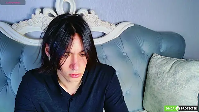 Snapshot of CalvinChapman chatting on 06-15-26, 06:29 CalvinChapman online show from 06-15-26, 06:29