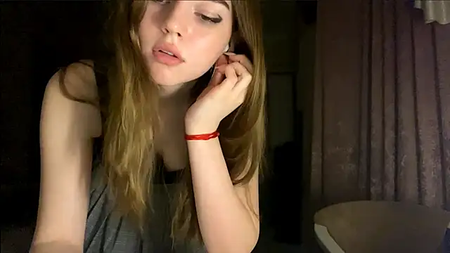MollyAdersons online show from 05-15-26, 06:28