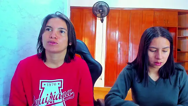 Soffy and Emily online show from 05-26-26, 12:47