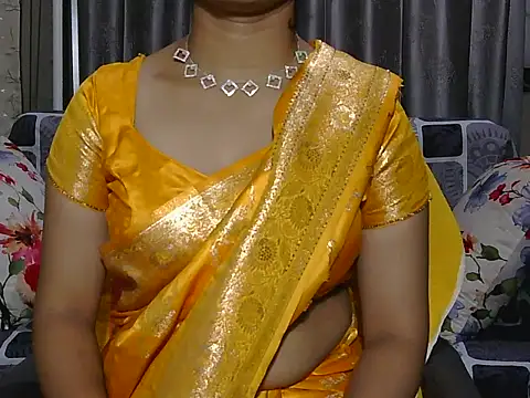 Snapshot of Butterflyy9 chatting on 06-20-26, 04:45 Butterflyy9 online show from 06-20-26, 04:45