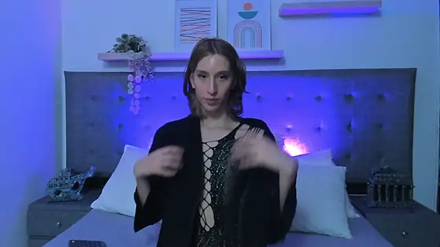 Snapshot of mimi_theblondie chatting on 05-28-26, 04:31 mimi theblondie online show from 05-28-26, 04:31