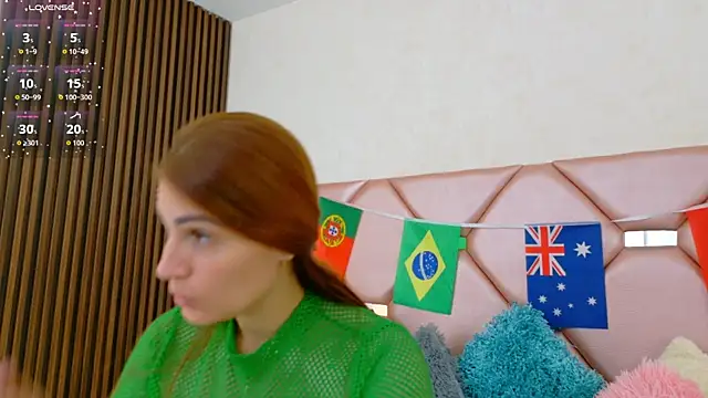 Juliia cruz  online show from 07-10-26, 11:32