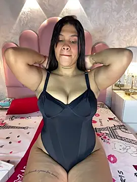 Snapshot of _Kim1 chatting on 05-25-26, 06:17 Kim1 online show from 05-25-26, 06:17