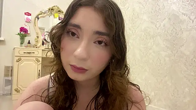 Snapshot of Rosie_Sweety chatting on 07-02-26, 07:20 Rosie Sweety online show from 07-02-26, 07:20