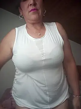 dangerous milf online show from 07-10-26, 08:09