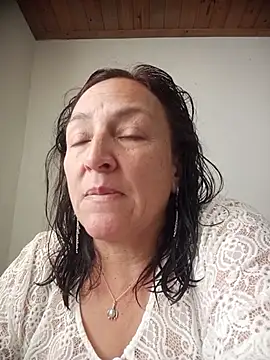 dangerous milf online show from 07-25-26, 04:24