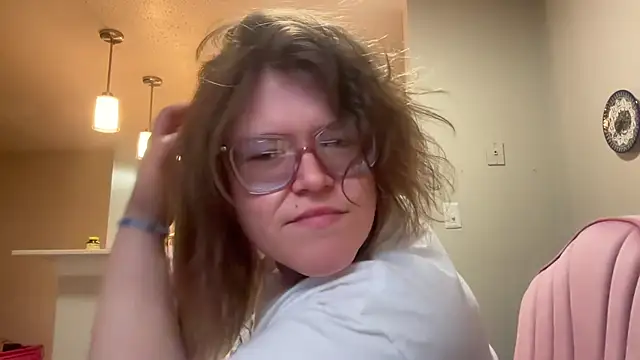 cozyqt94 online show from 05-09-26, 11:41