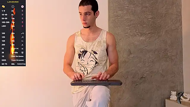 isaacblaze  online show from 06-06-26, 03:56