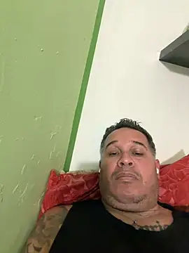 Snapshot of eduardba82 chatting on 05-20-26, 08:50 eduardba82 online show from 05-20-26, 08:50