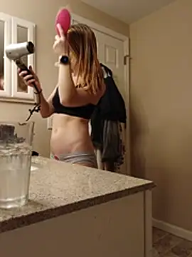 daddys girl333 online show from 06-18-26, 12:53