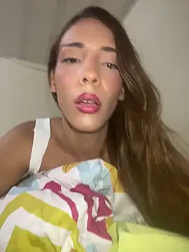 Snapshot of Cata_miah chatting on 06-05-26, 03:55 Cata miah online show from 06-05-26, 03:55