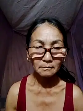 Snapshot of Magy-006 chatting on 08-09-26, 01:39 Magy-006 online show from 08-09-26, 01:39