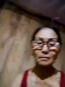 Snapshot of Magy-006 chatting on 07-11-26, 03:01 Magy-006 online show from 07-11-26, 03:01