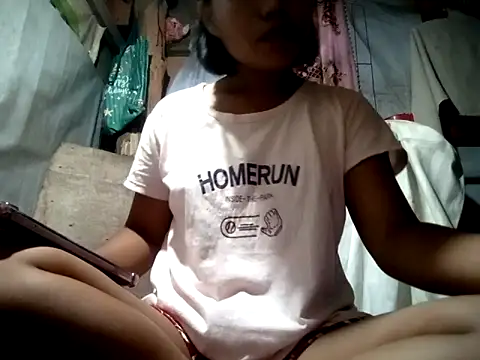 shy asianluna22 online show from 06-19-26, 10:04