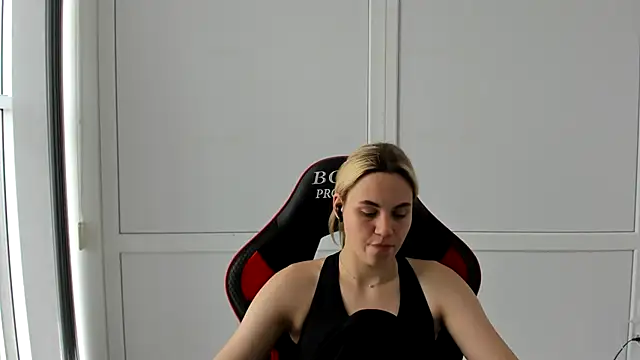 Emma starrs  online show from 07-14-26, 11:49