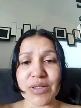 Snapshot of Casandra_inthemorning chatting on 05-24-26, 01:11 Casandra inthemorning online show from 05-24-26, 01:11