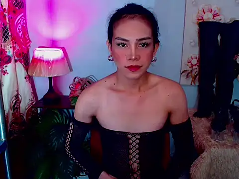 Madisson Scott online show from 05-18-26, 01:06