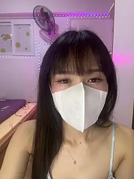Snapshot of Lov3lily chatting on 07-06-26, 03:25 Lov3lily online show from 07-06-26, 03:25
