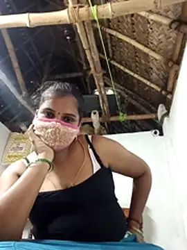 Tamil-shivani95 online show from 05-13-26, 08:54