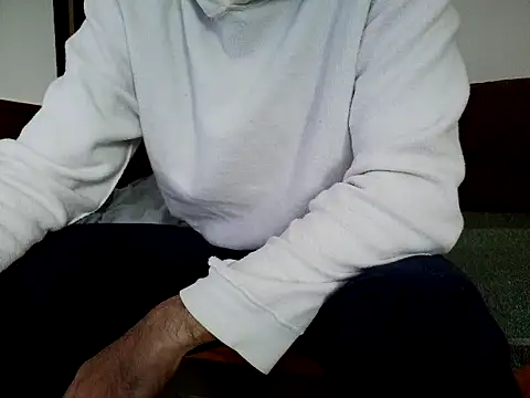perrolobo78 online show from 06-02-26, 03:56