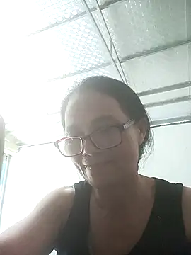 Vieekee online show from 06-14-26, 04:57