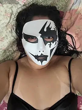 cherrybr01 online show from 05-16-26, 07:46