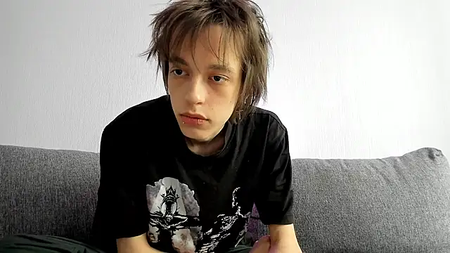 Nolan Sagee online show from 05-13-26, 07:26