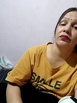 simmy14321 online show from 06-12-26, 04:05