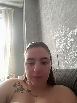Snapshot of LexiXXoo chatting on 05-14-26, 09:17 LexiXXoo online show from 05-14-26, 09:17