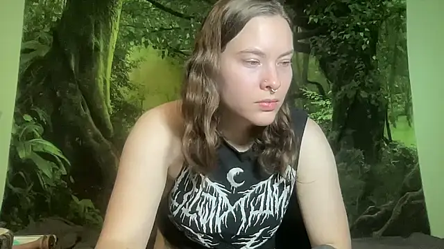 Snapshot of mo0ngoddess chatting on 05-23-26, 03:16 mo0ngoddess online show from 05-23-26, 03:16