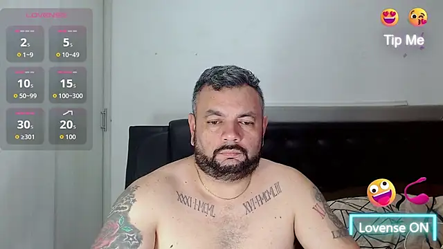 Snapshot of perverseveteranmanxxx chatting on 04-22-26, 12:28 perverseveteranmanxxx online show from 04-22-26, 12:28