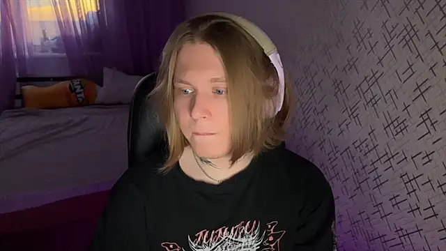Hirtay online show from 05-28-26, 05:08