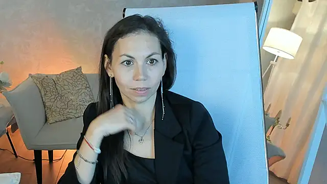 Snapshot of TrasyMorris chatting on 05-12-26, 11:16 TrasyMorris online show from 05-12-26, 11:16