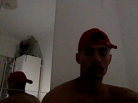 Snapshot of Alisson4361 chatting on 06-08-26, 02:45 Alisson4361 online show from 06-08-26, 02:45