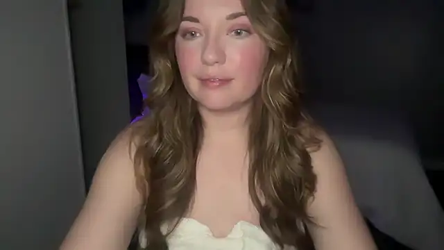 Snapshot of libbylaguna chatting on 05-19-26, 02:51 libbylaguna online show from 05-19-26, 02:51