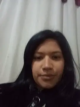 Snapshot of moreyalej chatting on 05-19-26, 10:17 moreyalej online show from 05-19-26, 10:17