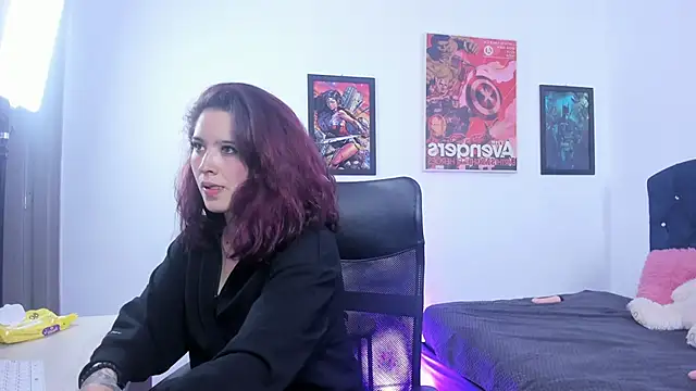 Snapshot of irina_and_naomi_mattie chatting on 05-28-26, 11:10 irina and naomi mattie online show from 05-28-26, 11:10