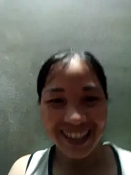 Snapshot of lucat998 chatting on 05-15-26, 12:58 lucat998 online show from 05-15-26, 12:58